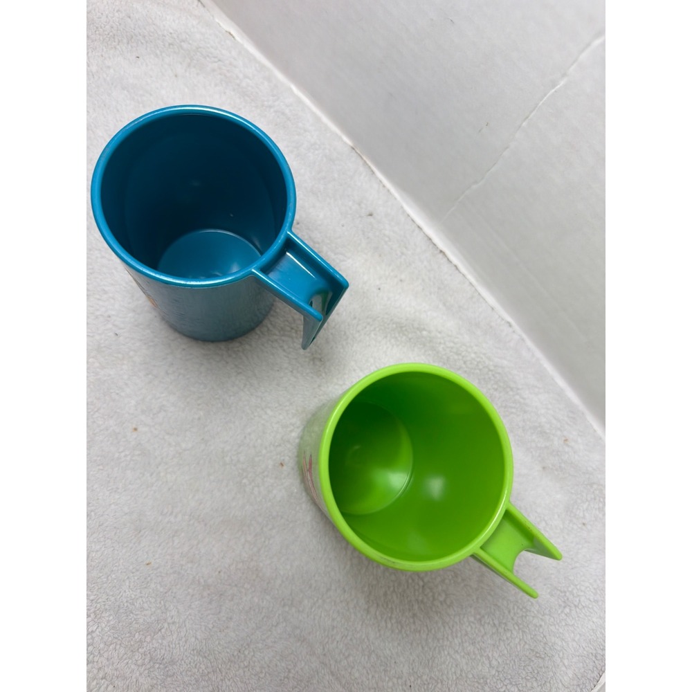 VTG Walt Disney Productions Plastic Melamine Mug Set Blue Green Snow White Doc - Picture 3 of 7